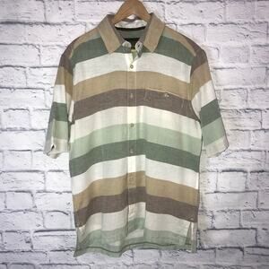 J.L. Powell Men Button Down Shirt